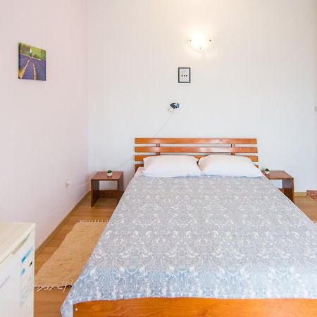 Sobe Rolo Uz More Hotel Biograd Na Moru Bagian luar foto